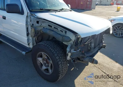 1998 Toyota 4Runner из США, поврежденный, VIN JT3GM84R1W0028431